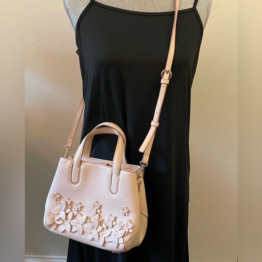 Lauren Conrad Crossbody/Should Bag